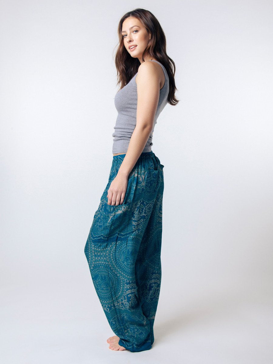 Wendi Teal Unisex Loungers by The Elephant Pants